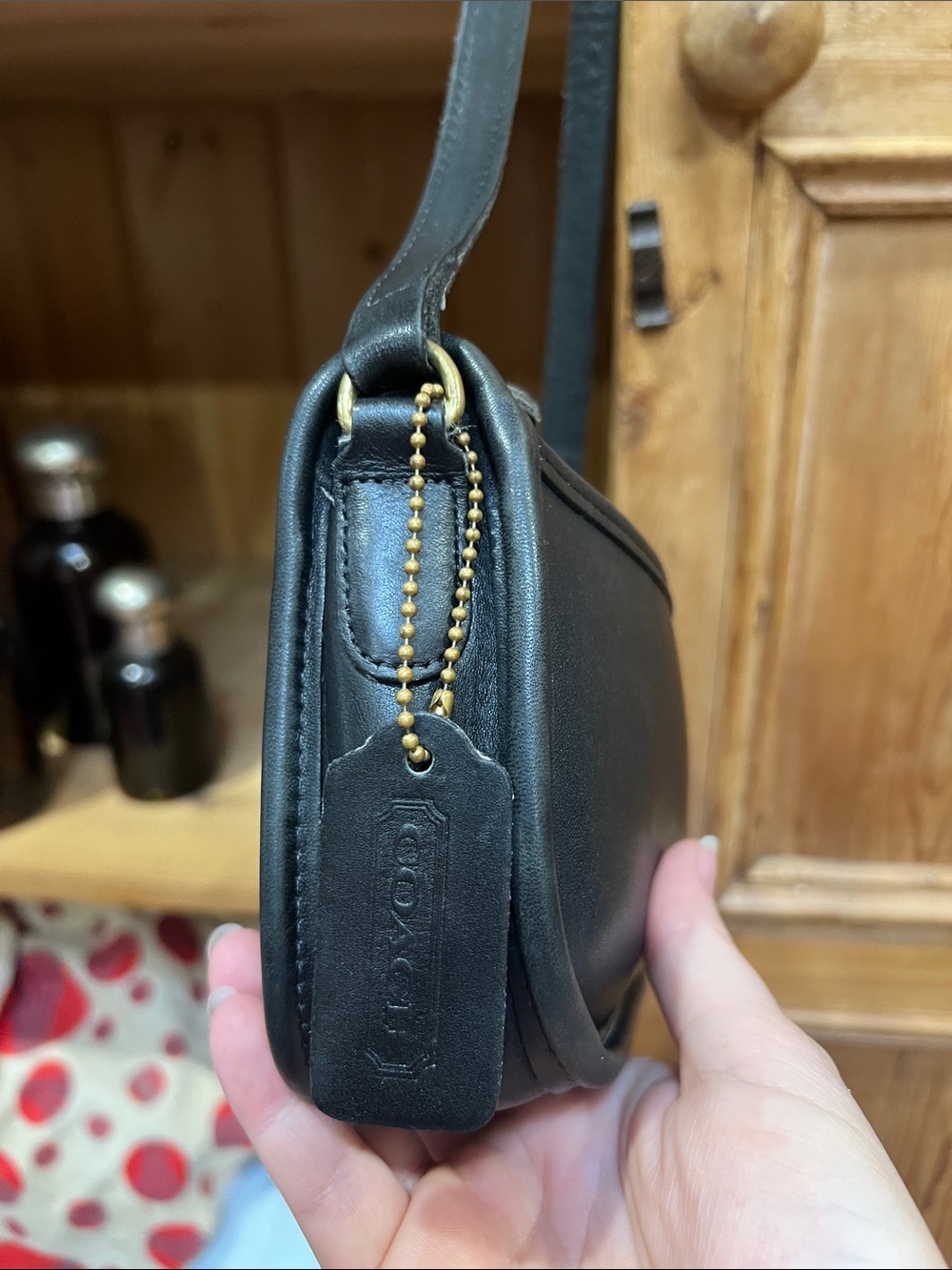 Coach 9301 Wendie Shoulder Bag - Picture 2 of 13